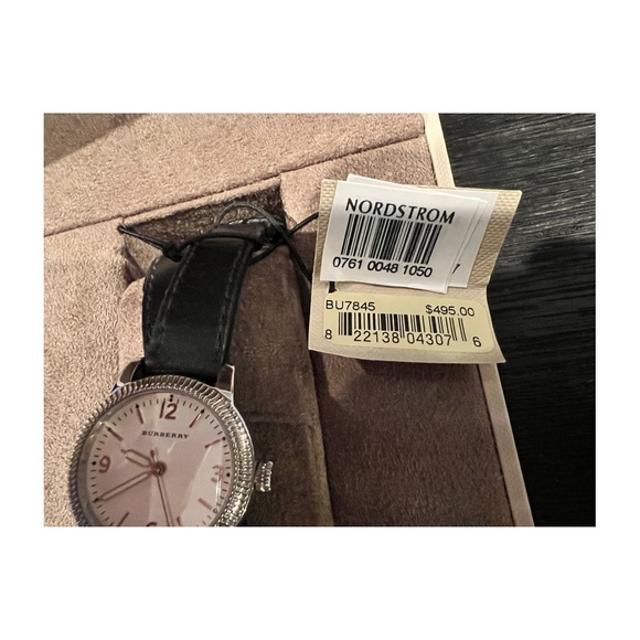 Burberry Black Leather Wrap Watch - Picture 5 of 12